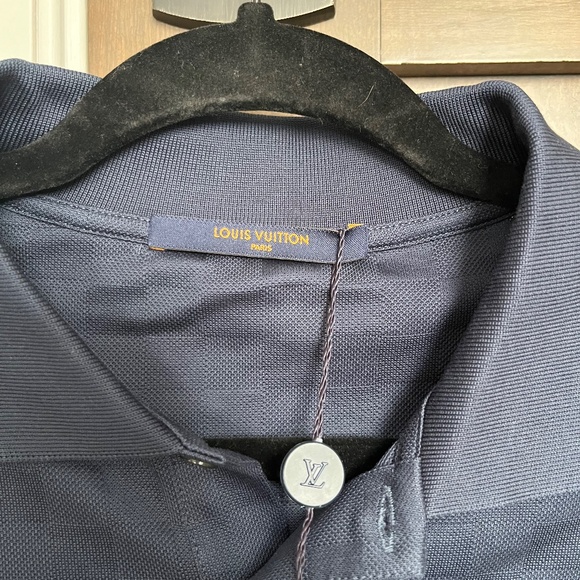 Louis Vuitton Polo - Picture 3 of 5